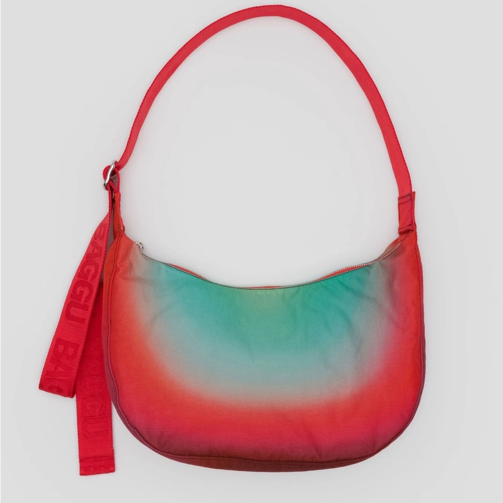 BAGGU Red and Blue Shoulder Bag with Unique Gradient Design